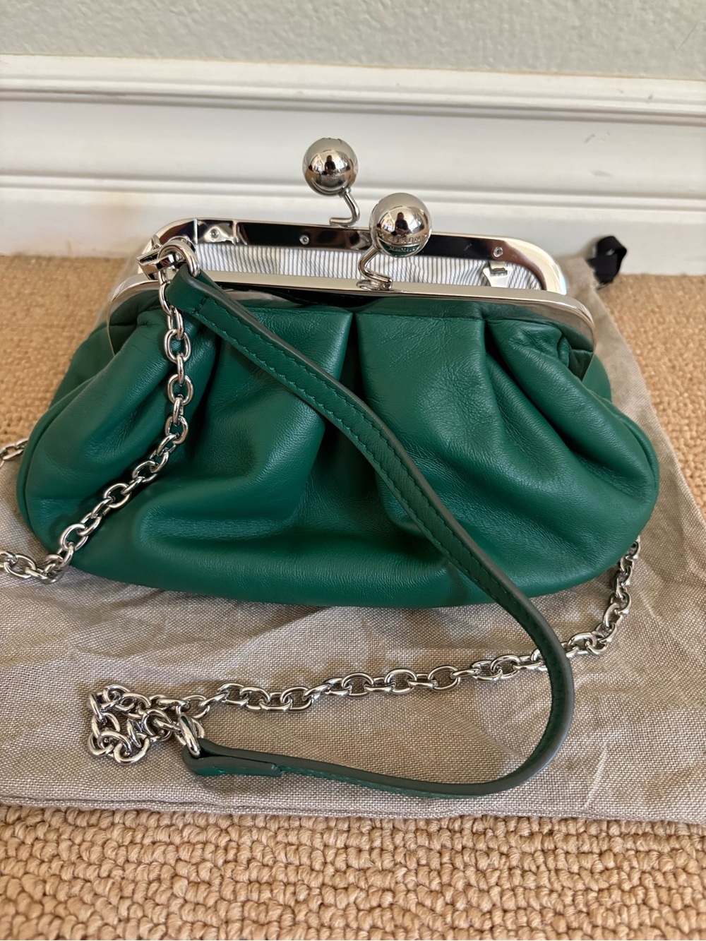 NWOT Weekend Max Mara Pasticcino Small Green Nappa Sheepskin Clutch Bag - Picture 2 of 5